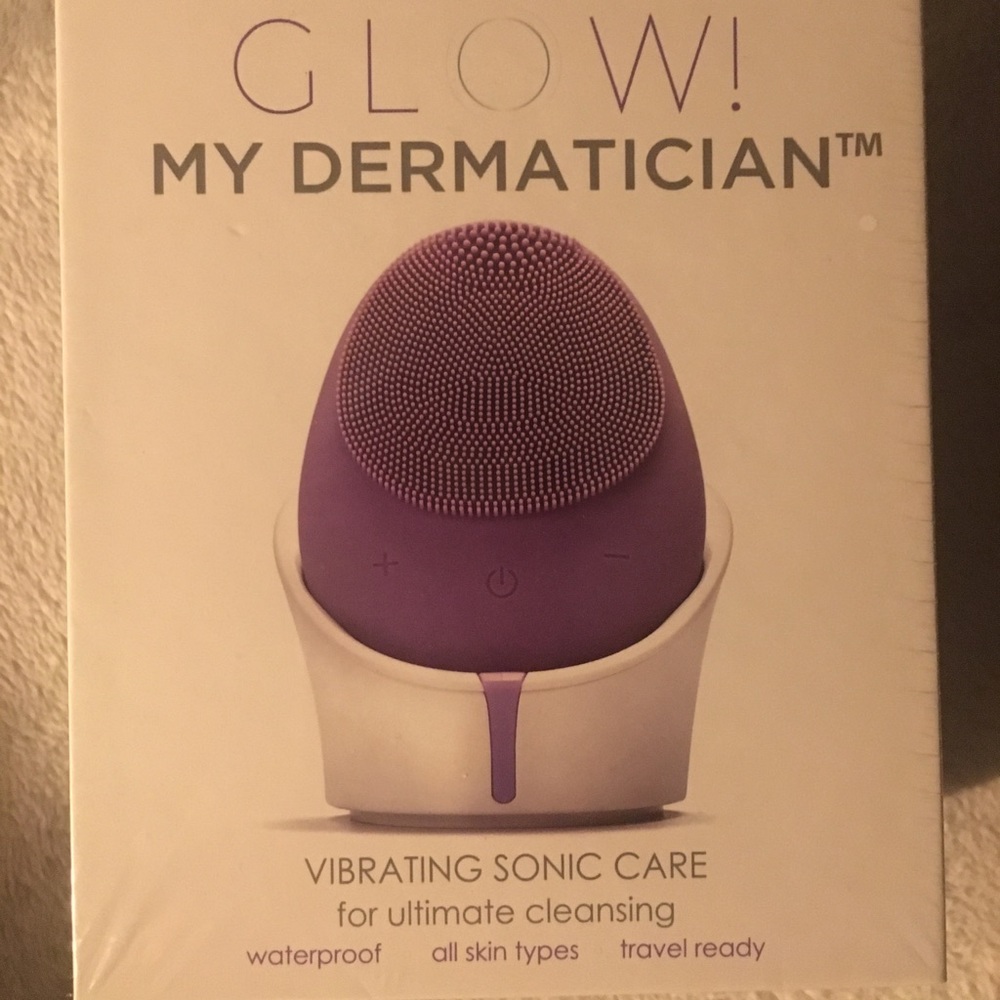 Dermatician Sonic Cleansing Brush